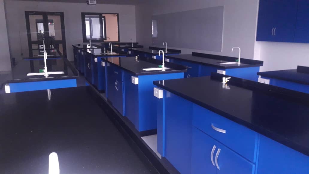Cornerstone International School multiple lab workstations with sinks and black worktops